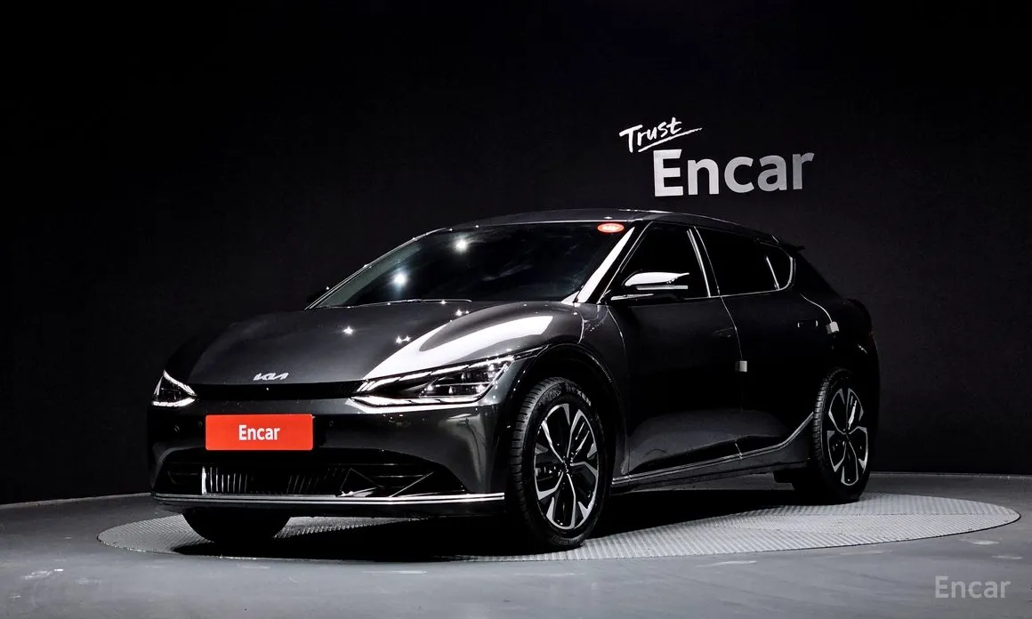 Фото 1 - Kia EV6