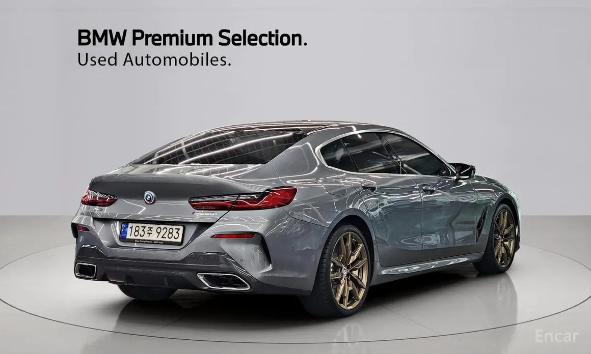 Фото 2 - BMW 8 Series