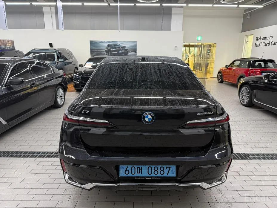 Фото 4 - BMW i7