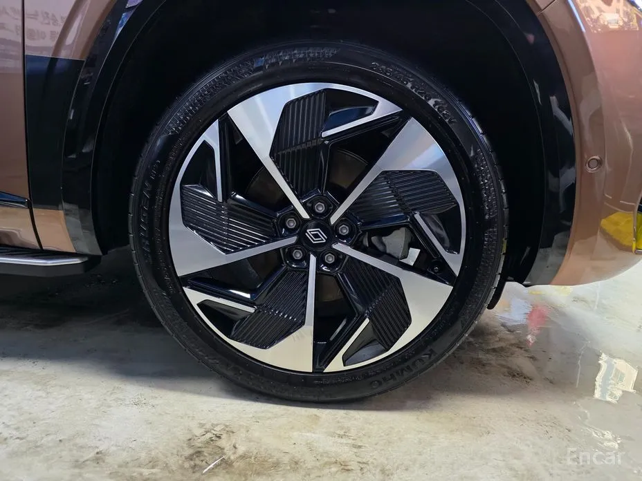 Фото 10 - Renault Grand Koleos