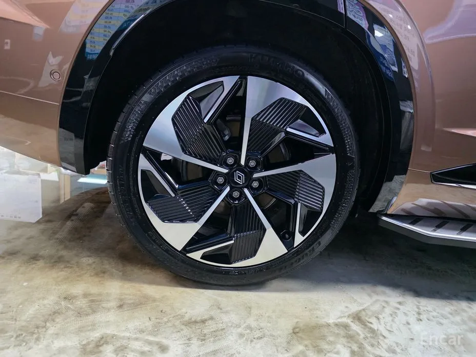 Фото 9 - Renault Grand Koleos