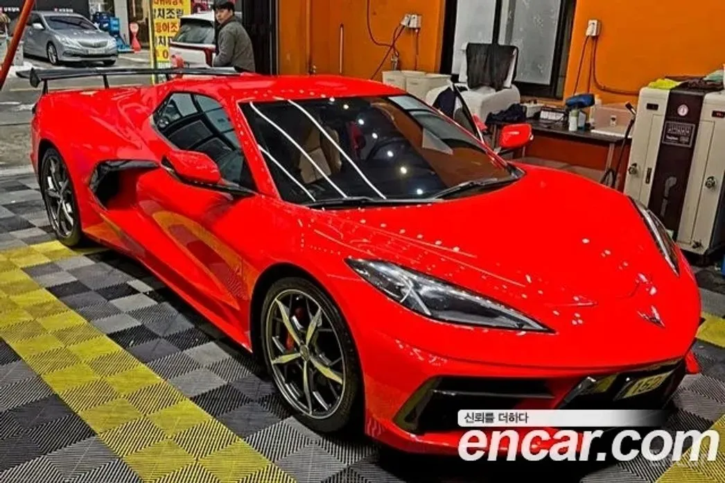 Фото 3 - Chevrolet Corvette