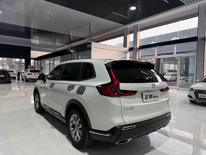 Фото 5 - Honda CR-V