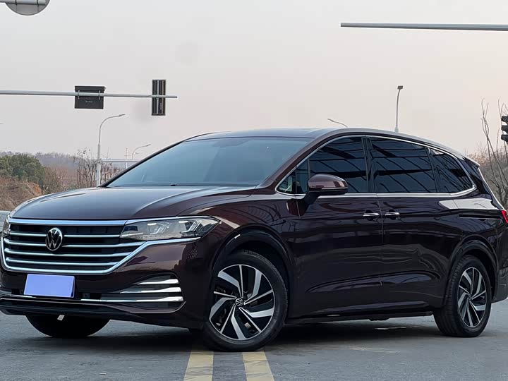 Фото 1 - Volkswagen Viloran