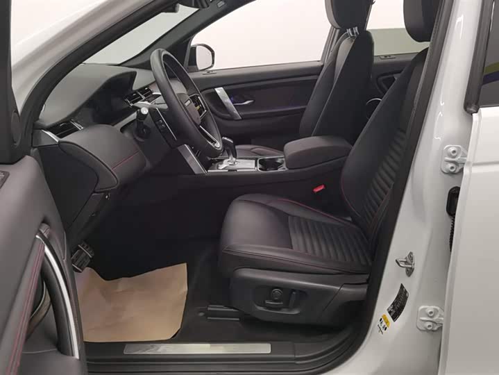 Фото 9 - Land Rover Discovery Sport