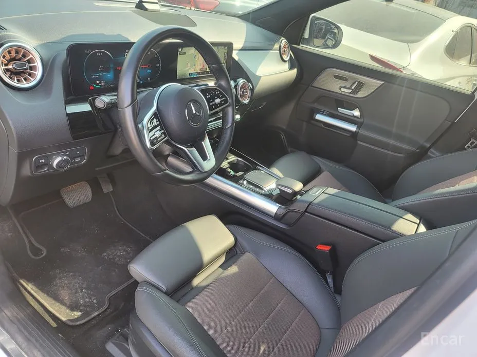 Фото 11 - Mercedes-Benz EQA