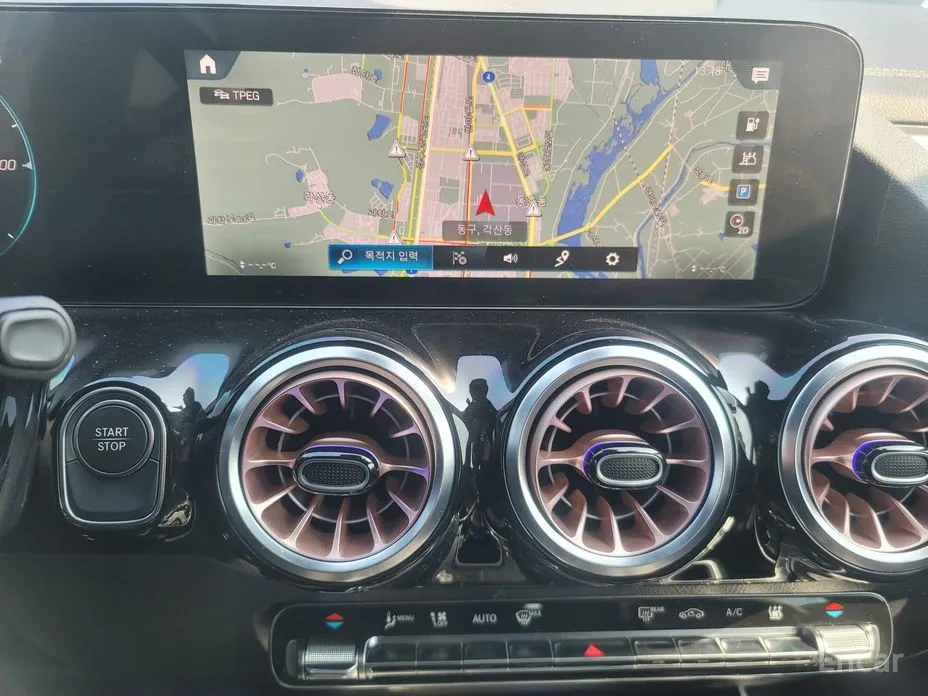 Фото 16 - Mercedes-Benz EQA