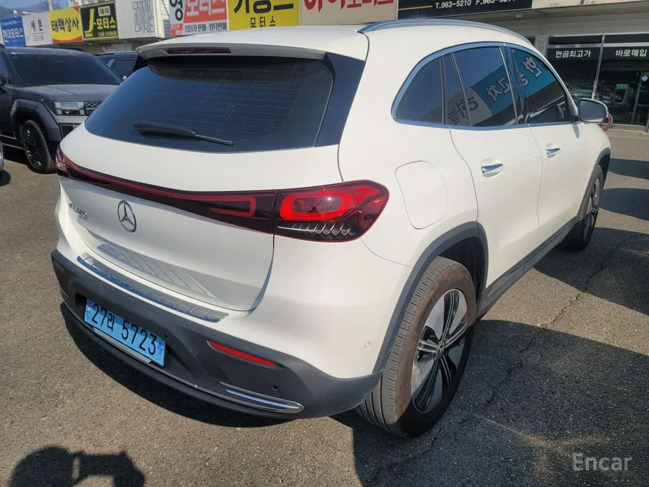 Фото 3 - Mercedes-Benz EQA