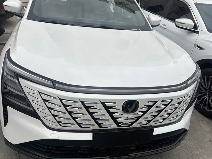 Photo 1 - Changan CS75 Plus