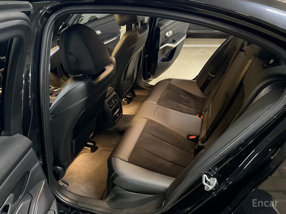 Фото 10 - BMW 3 Series