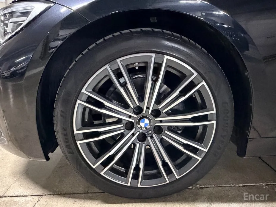 Фото 5 - BMW 3 Series