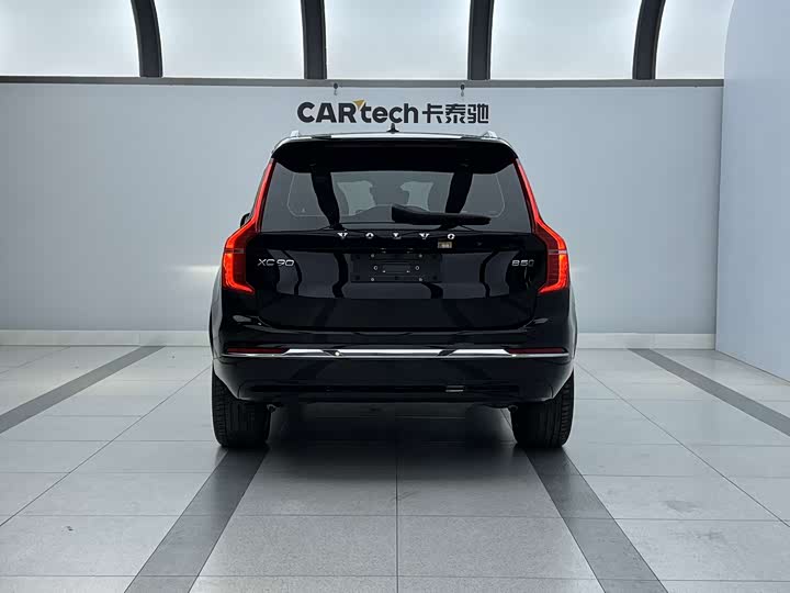 Фото 3 - Volvo XC90