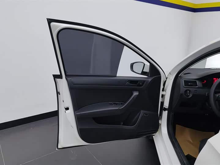 Фото 7 - Volkswagen Santana