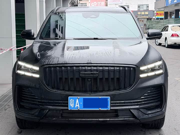 Photo 2 - Geely Monjaro