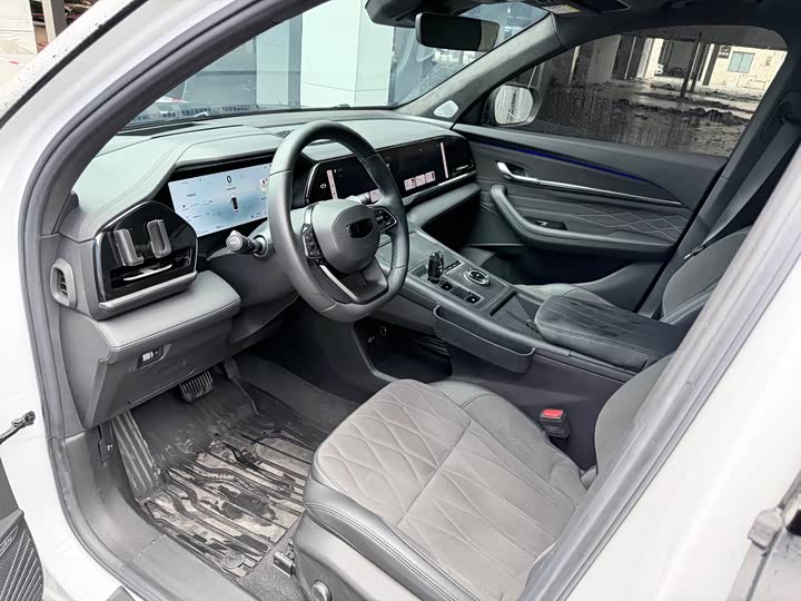 Photo 6 - Geely Monjaro