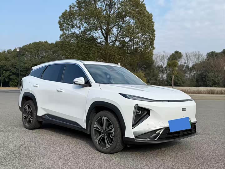 Photo 2 - Geely Galaxy L7