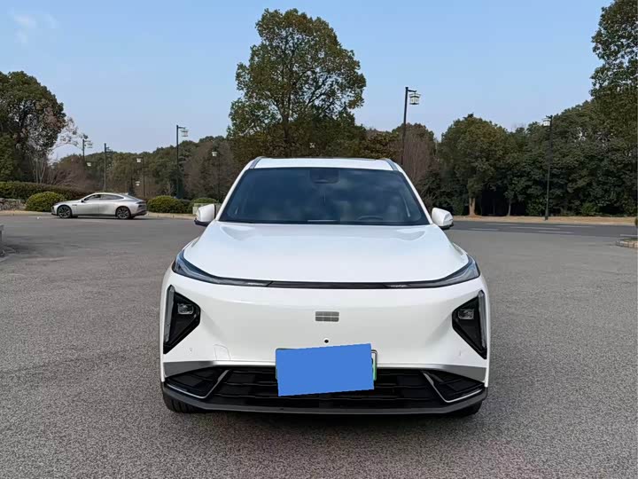 Photo 3 - Geely Galaxy L7