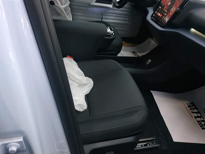 Фото 8 - Volvo EX30