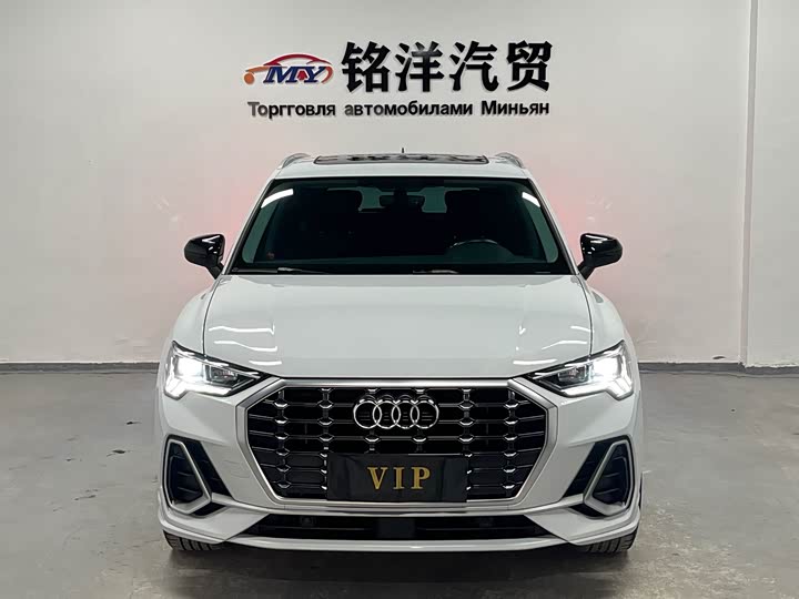 Фото 2 - Audi Q3