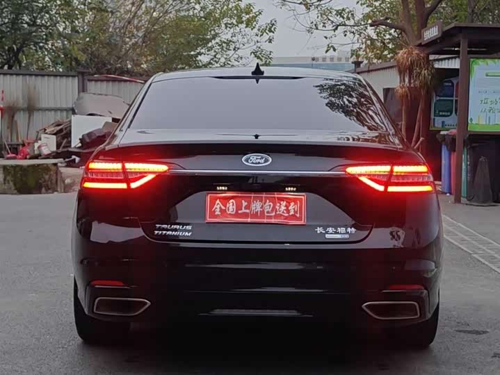 Фото 4 - Ford Taurus