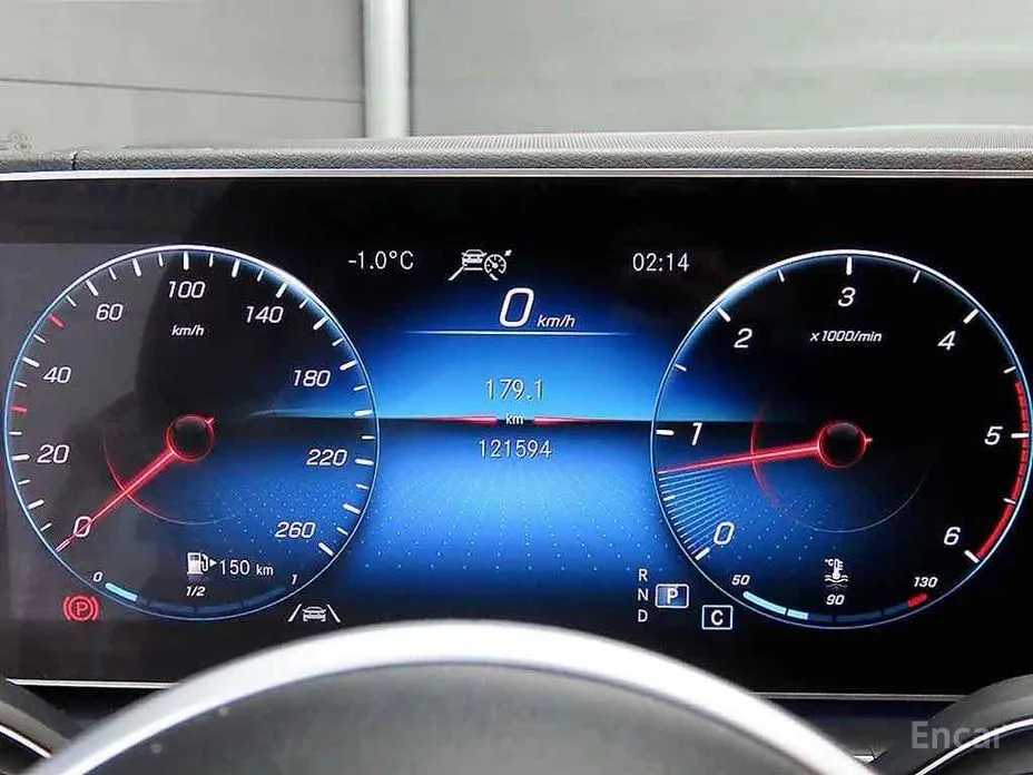 Фото 8 - Mercedes-Benz GLE-Class