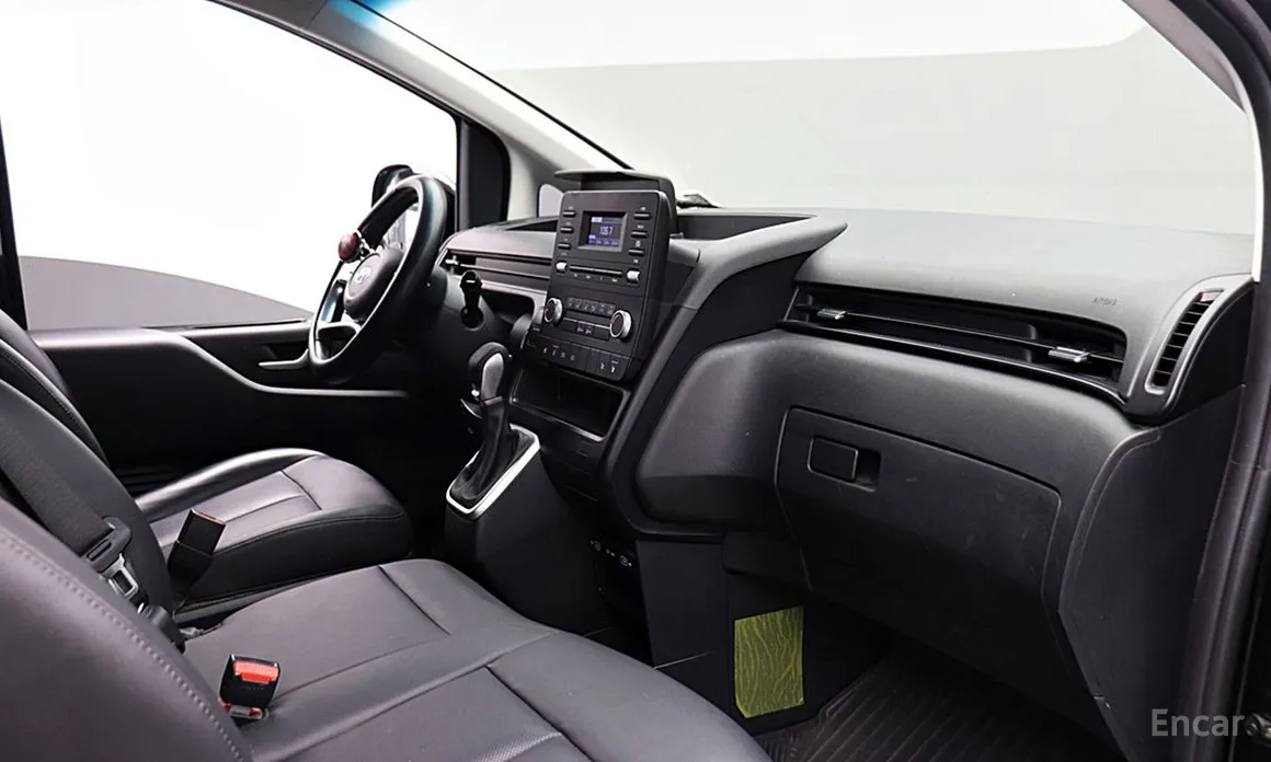 Фото 11 - Hyundai Staria