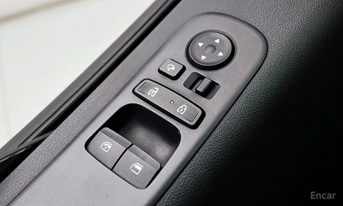 Фото 19 - Hyundai Staria