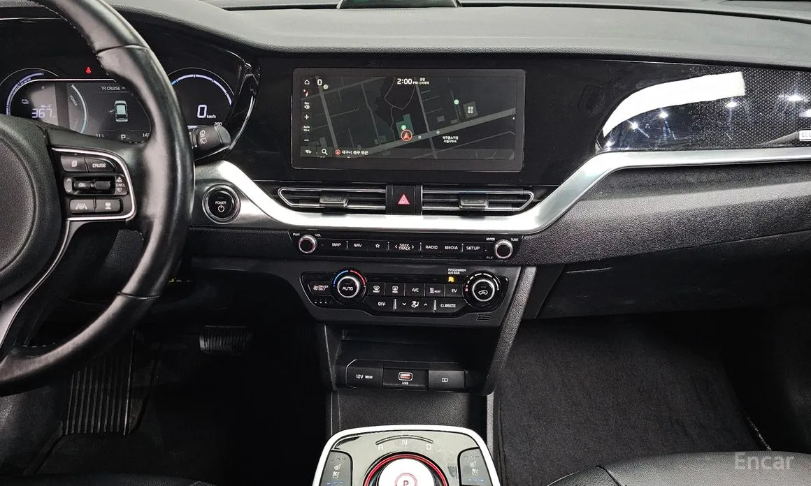 Фото 16 - Kia Niro