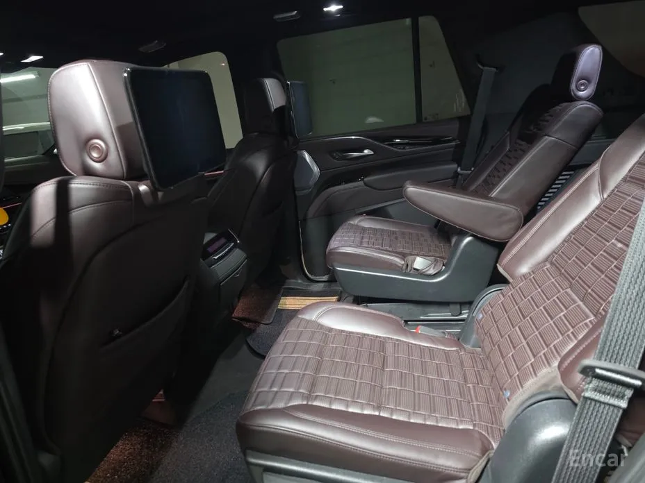 Фото 2 - Cadillac Escalade