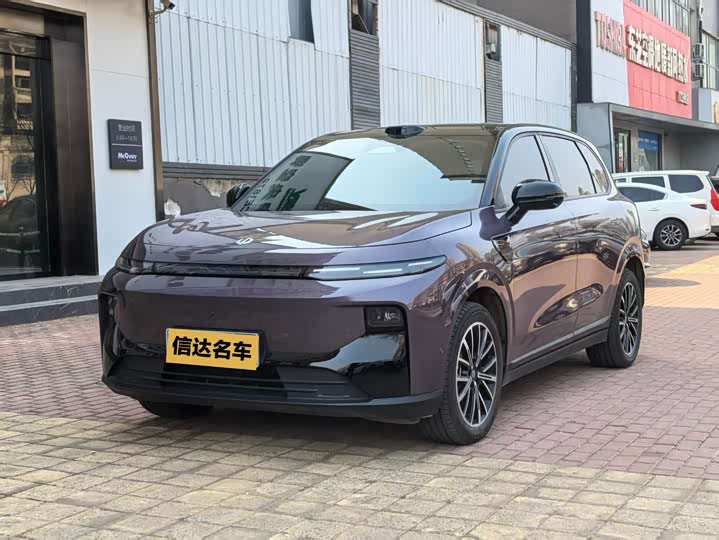 Фото 1 - Leapmotor B10