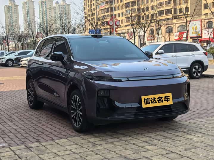 Фото 3 - Leapmotor B10