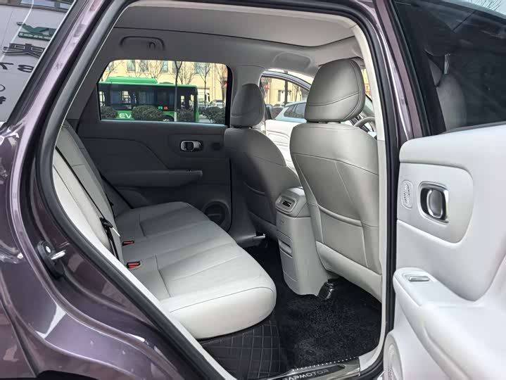 Фото 7 - Leapmotor B10