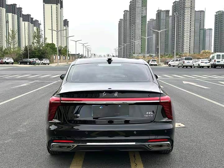 Фото 8 - Hongqi H5