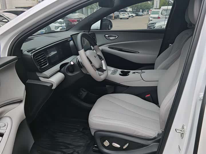 Фото 7 - BYD Sea Lion 06 Hybrid/EV