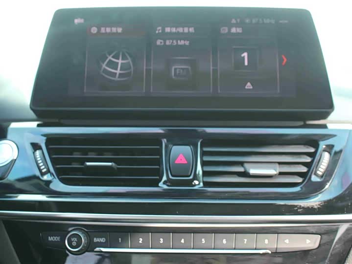 Фото 9 - BMW 1 Series