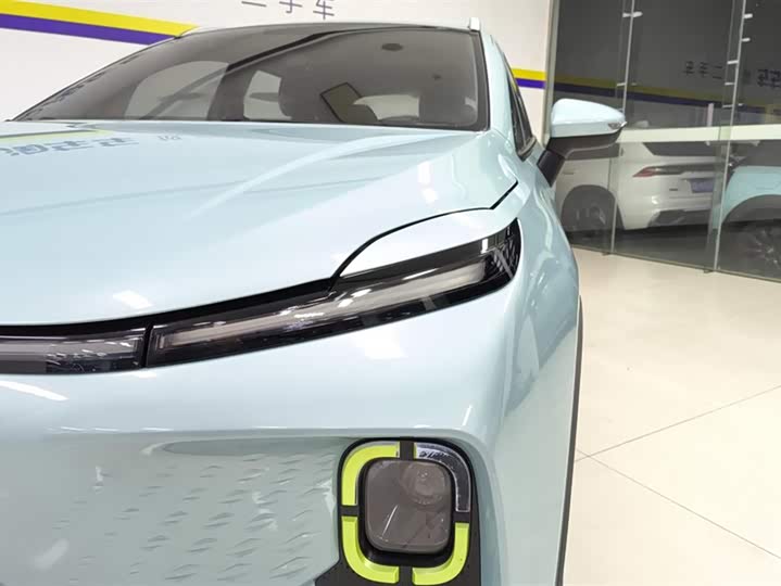 Фото 5 - Geely Geometry E Firefly