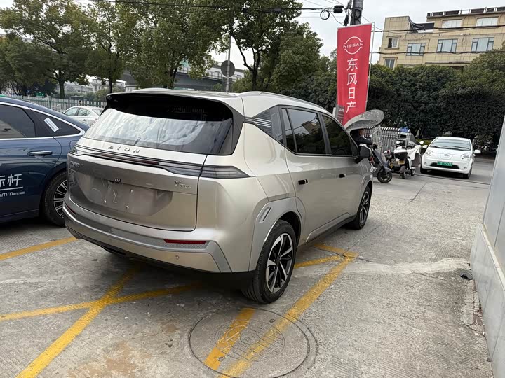 Фото 4 - GAC Aion Y