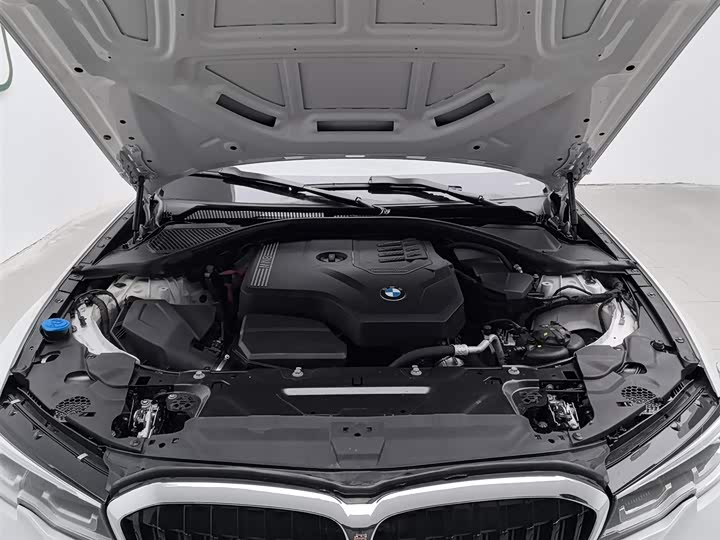 Фото 6 - BMW 3 Series