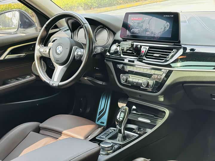 Фото 3 - BMW 1 Series