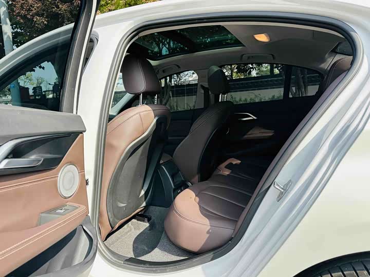 Фото 5 - BMW 1 Series