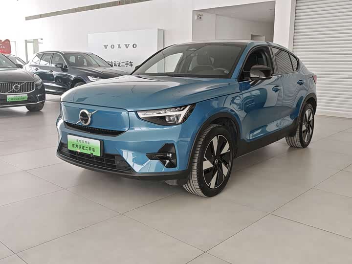 Фото 1 - Volvo C40