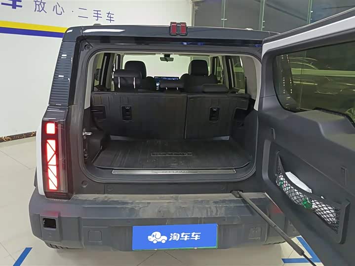 Фото 4 - Chery iCar 03