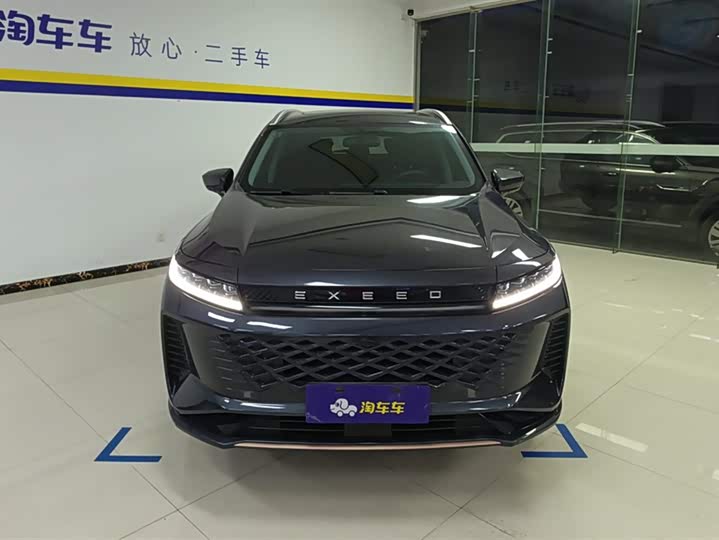 Фото 2 - Exeed LX