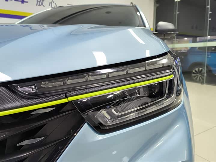 Фото 5 - Roewe RX5