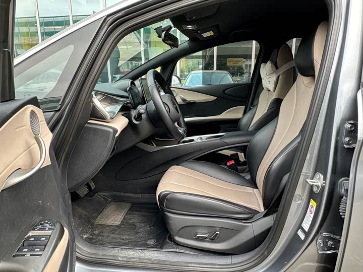 Фото 9 - BYD Dolphin