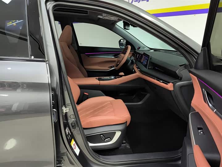 Фото 8 - Changan CS75 Plus