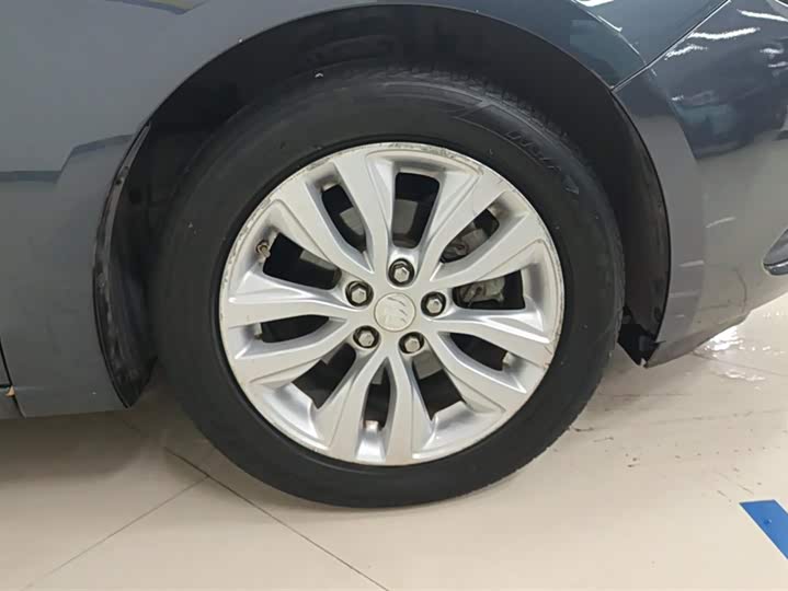 Photo 6 - Buick Excelle GT