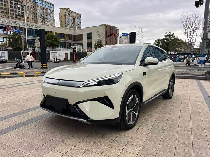 Фото 1 - BYD Yuan Plus