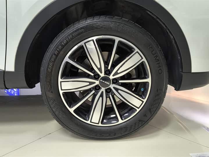 Фото 6 - Haval H6