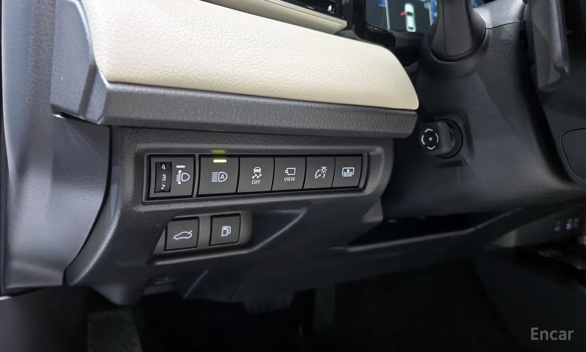 Фото 15 - Toyota Camry